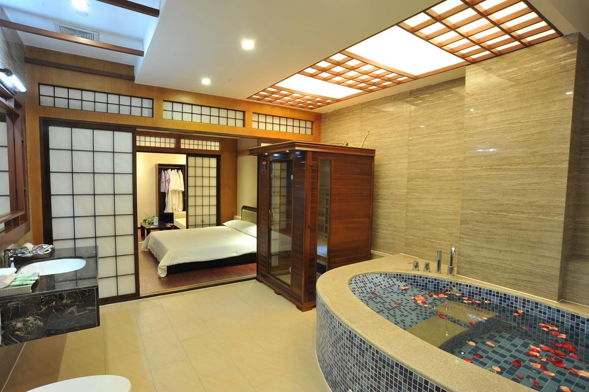 Yingshan Hongguang Bishen Hot Spring Hotel 晋中 外观 照片